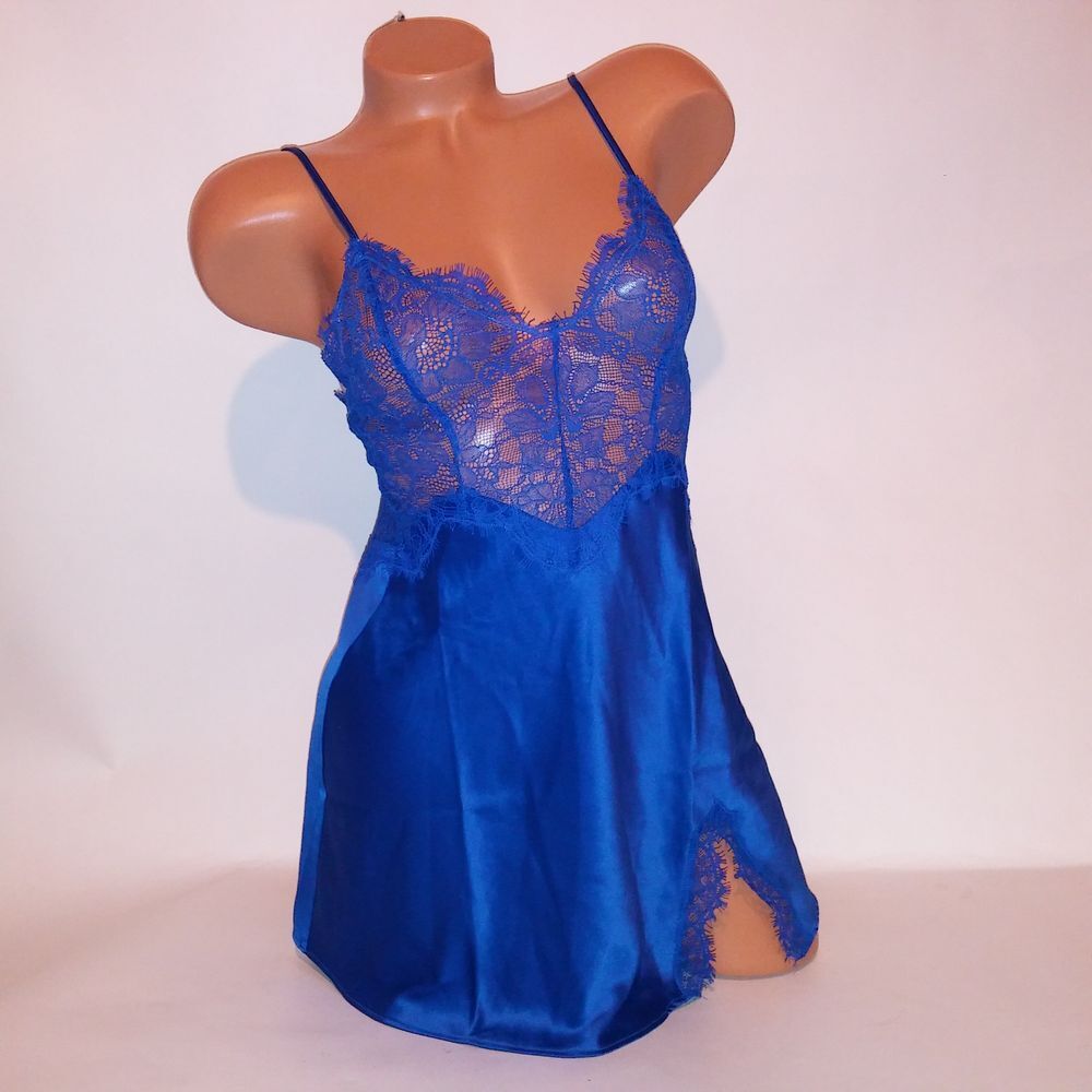 Victoria Secret Lingerie Chemise Slip Royal Blue Lace Trim Solid Side Slit